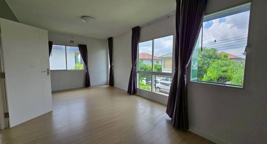 For sale 3 bedrooms house in Khlong Luang, Pathum Thani