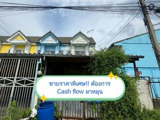 For sale 2 bedrooms townhouse in Khlong Luang, Pathum Thani
