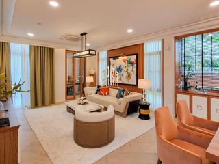 出租 和 出售 5 卧室 独立屋 在 Saphan Sung, 曼谷