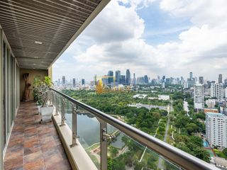 Wohnung zum Kauf mit 4 Zimmer in Khlong Toei, Bangkok