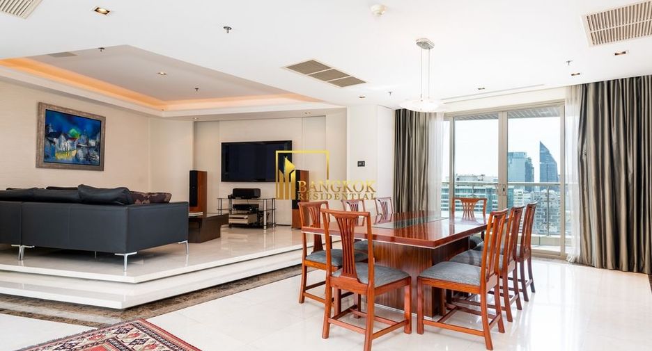 For sale 4 bedrooms condo in Khlong Toei, Bangkok