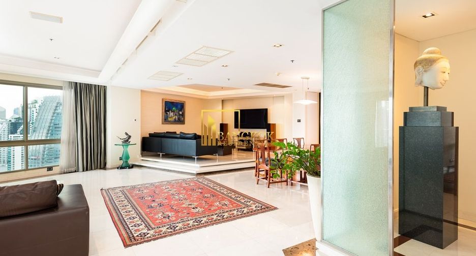 For sale 4 bedrooms condo in Khlong Toei, Bangkok
