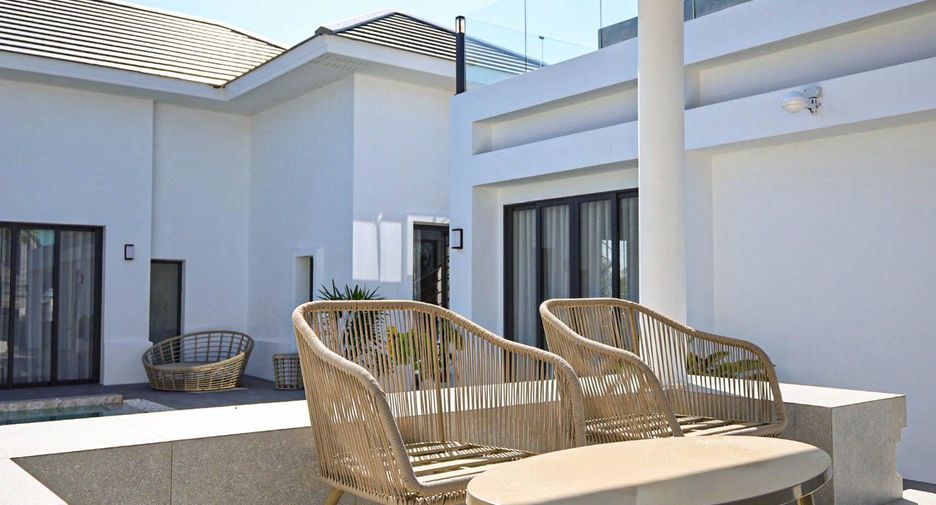 For sale 5 bedrooms villa in Bang Lamung, Chonburi