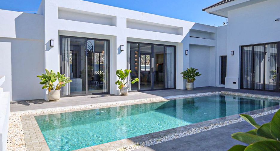 For sale 5 bedrooms villa in Bang Lamung, Chonburi