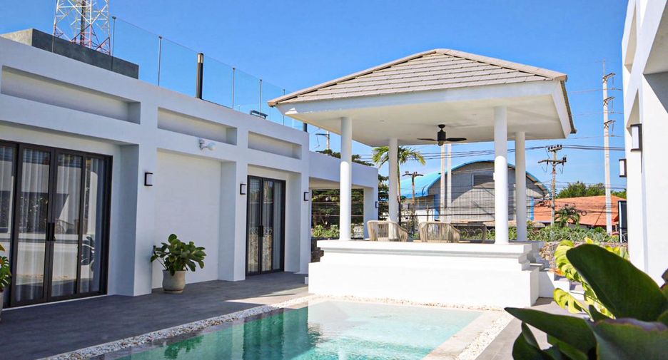 For sale 5 bedrooms villa in Bang Lamung, Chonburi