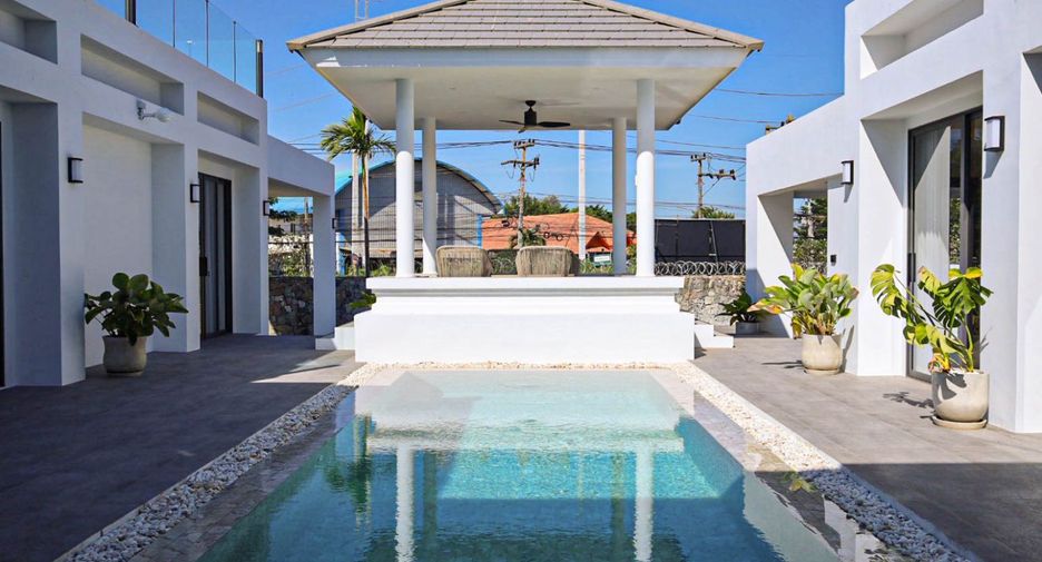 For sale 5 bedrooms villa in Bang Lamung, Chonburi