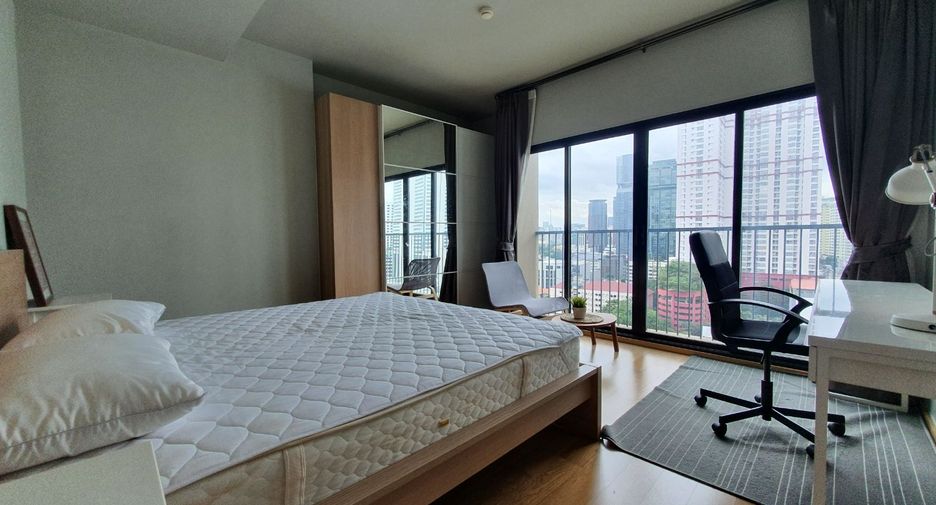 For rent 1 bed condo in Ratchathewi, Bangkok