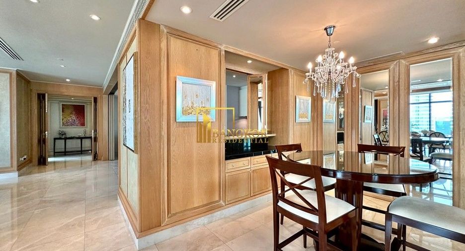 Condo en alquiler y en venta de 3 habitaciones en Pathum Wan, Bangkok