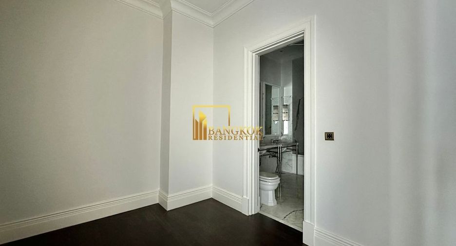 Condo en venta de 3 habitaciones en Pathum Wan, Bangkok