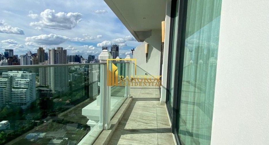 For sale 2 bedrooms condo in Watthana, Bangkok