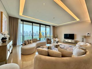 For rent and for sale 5 bedrooms condo in Pathum Wan, Bangkok