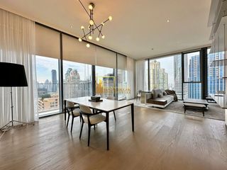 For rent and for sale 2 bedrooms condo in Pathum Wan, Bangkok