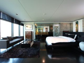 Condo en venta de 3 habitaciones en Pathum Wan, Bangkok