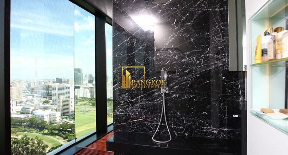 Condo en venta de 3 habitaciones en Pathum Wan, Bangkok