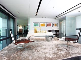 Condo en venta de 3 habitaciones en Pathum Wan, Bangkok