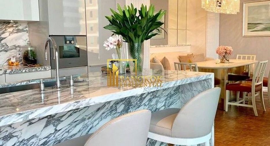 Condo en venta de 3 habitaciones en Sathon, Bangkok
