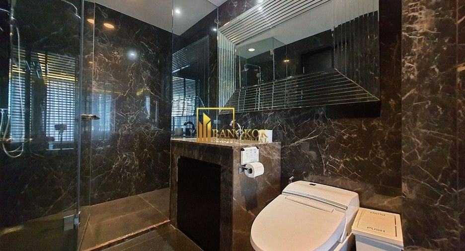 Condo en alquiler y en venta de 4 habitaciones en Watthana, Bangkok