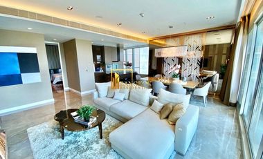 For rent and for sale 2 bedrooms condo in Pathum Wan, Bangkok