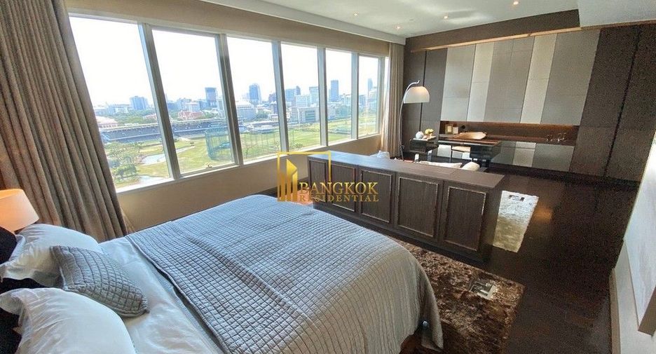 For rent and for sale 2 bedrooms condo in Pathum Wan, Bangkok