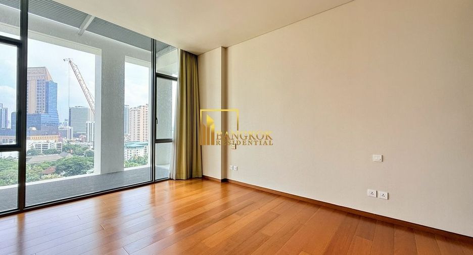 For rent 3 bedrooms condo in Sathon, Bangkok