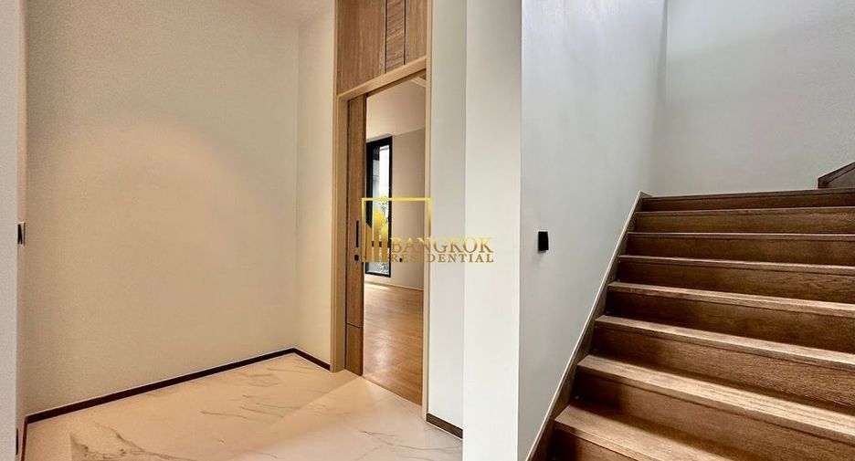 Haus zur Miete und zum Kauf mit 4 Zimmer in Suan Luang, Bangkok