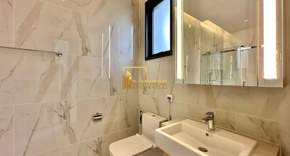 Haus zur Miete und zum Kauf mit 4 Zimmer in Suan Luang, Bangkok