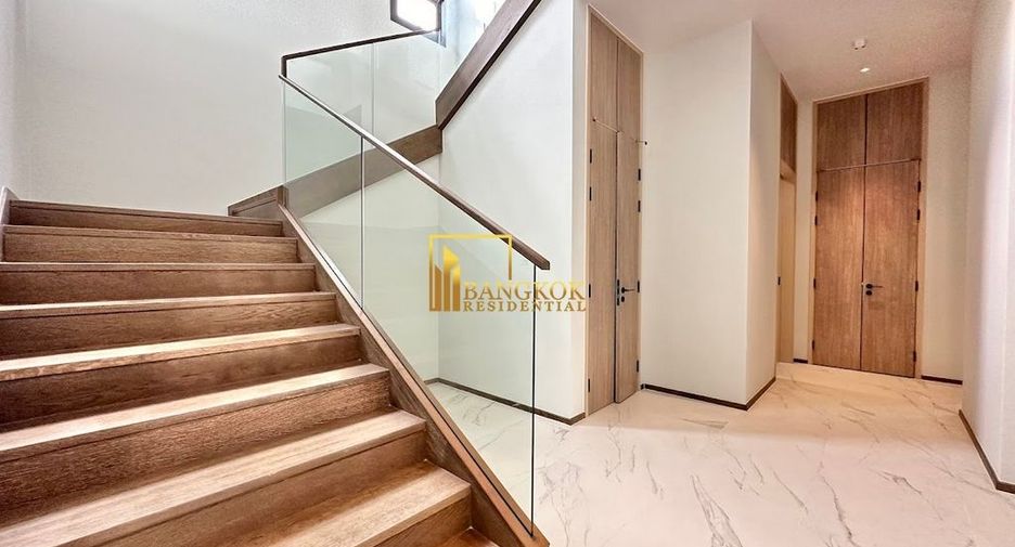 Haus zur Miete und zum Kauf mit 4 Zimmer in Suan Luang, Bangkok