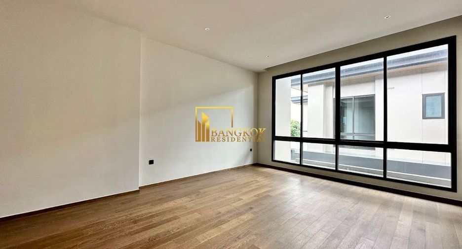Haus zur Miete und zum Kauf mit 4 Zimmer in Suan Luang, Bangkok
