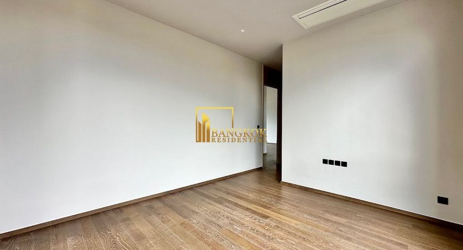 Haus zur Miete und zum Kauf mit 4 Zimmer in Suan Luang, Bangkok