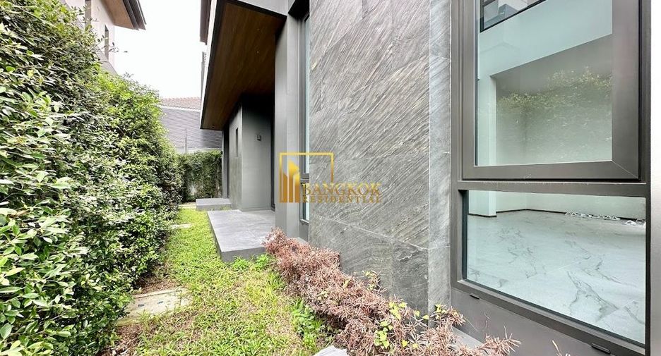 Haus zur Miete und zum Kauf mit 4 Zimmer in Suan Luang, Bangkok