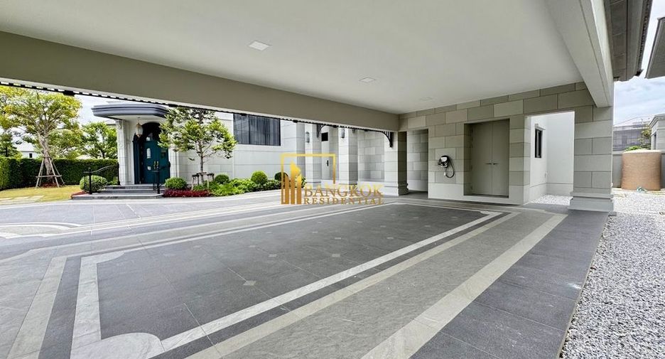 For rent and for sale 5 bedrooms house in Bang Kapi, Bangkok