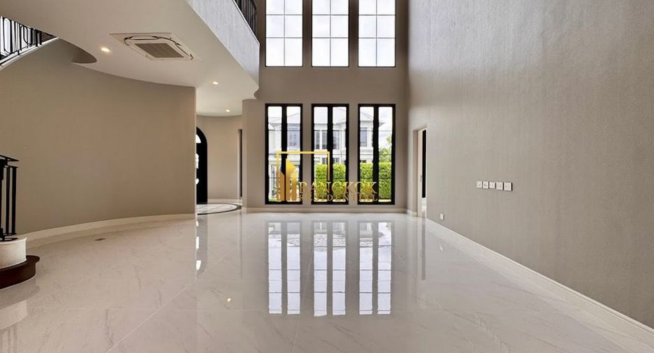 For rent and for sale 5 bedrooms house in Bang Kapi, Bangkok