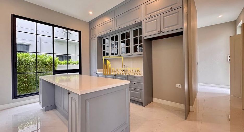 For rent and for sale 5 bedrooms house in Bang Kapi, Bangkok