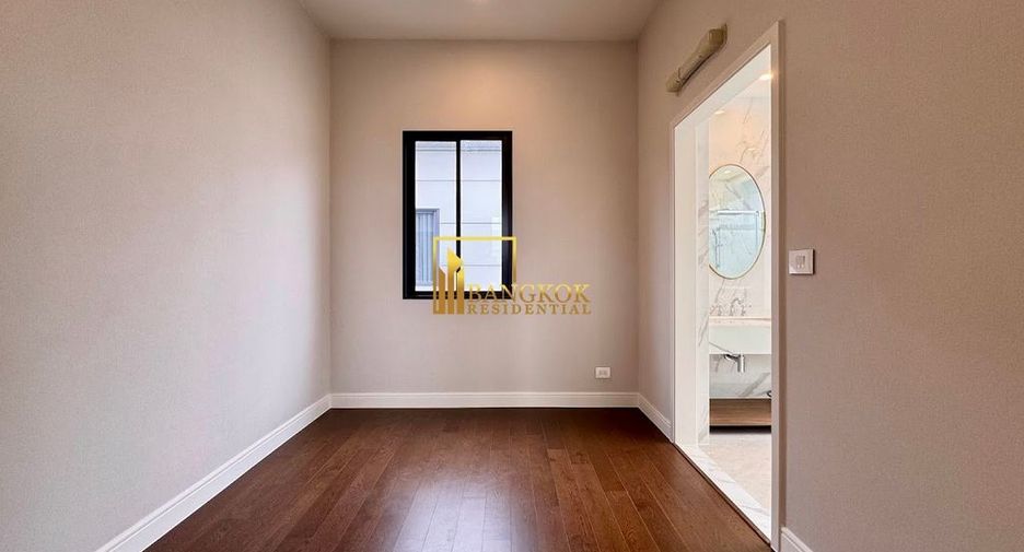 For rent and for sale 5 bedrooms house in Bang Kapi, Bangkok