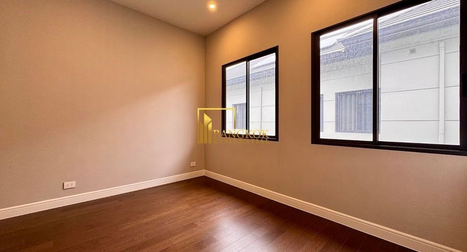 For rent and for sale 5 bedrooms house in Bang Kapi, Bangkok