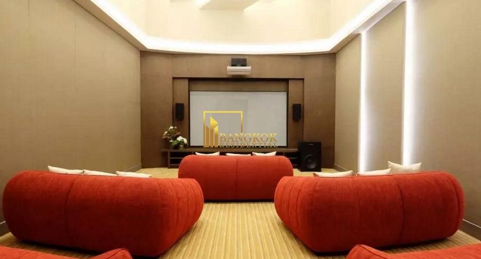 Wohnung zur Miete und zum Kauf mit 4 Zimmer in Yan Nawa, Bangkok