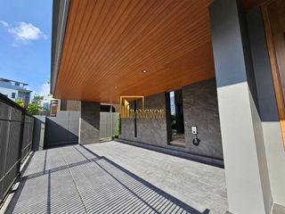For rent and for sale 5 bedrooms house in Wang Thonglang, Bangkok