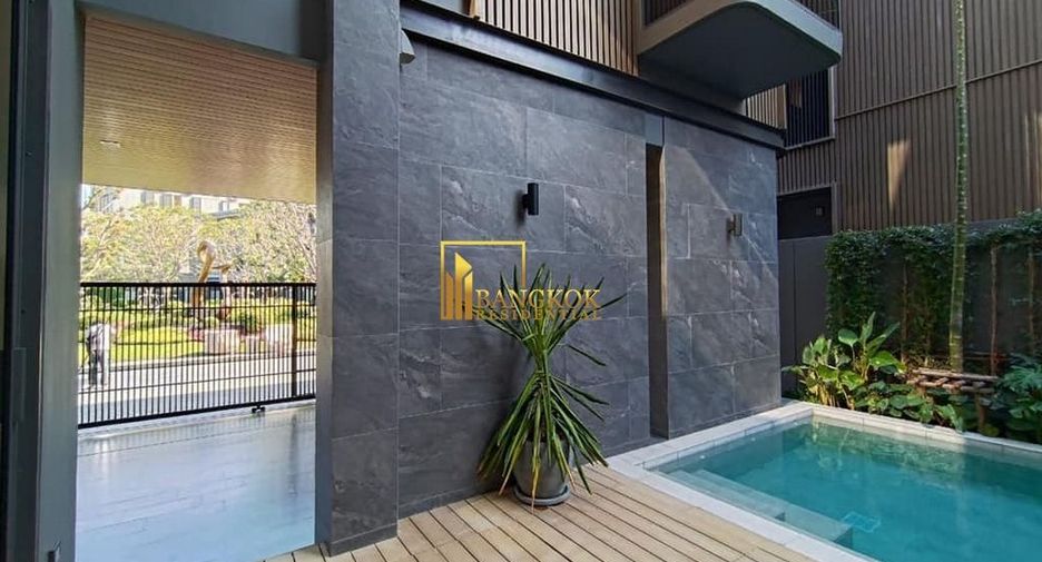 For rent and for sale 5 bedrooms house in Wang Thonglang, Bangkok