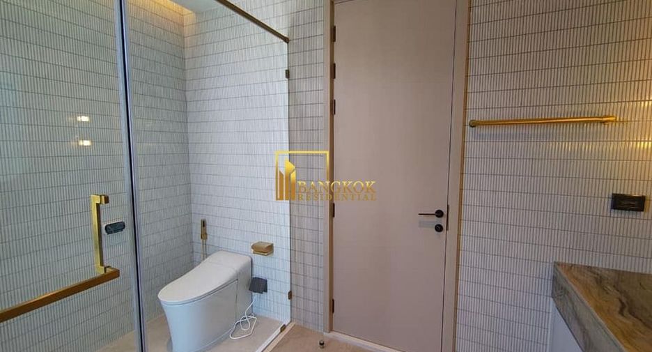 For rent and for sale 5 bedrooms house in Wang Thonglang, Bangkok