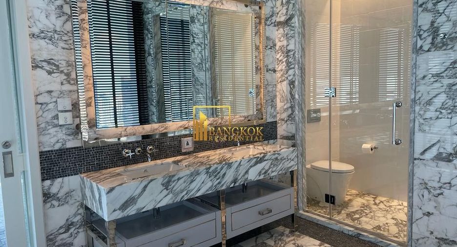 Condo en alquiler y en venta de 3 habitaciones en Sathon, Bangkok