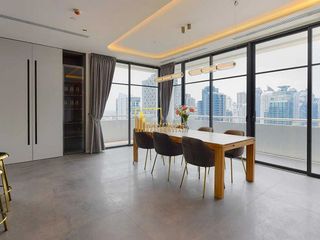 À vendre 4 chambres condo à Watthana, Bangkok