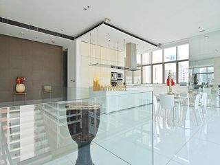 Condo en venta de 3 habitaciones en Sathon, Bangkok