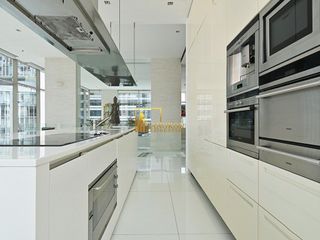 Condo en venta de 3 habitaciones en Sathon, Bangkok