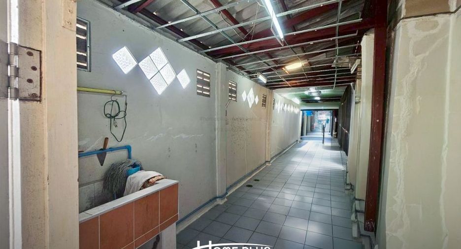 Casa adosada en venta de 4 habitaciones en Phasi Charoen, Bangkok