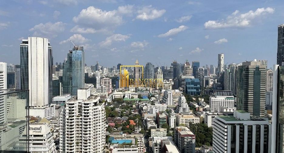 Condo en alquiler y en venta de 3 habitaciones en Sathon, Bangkok