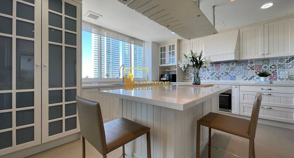 Wohnung zur Miete und zum Kauf mit 4 Zimmer in Khlong Toei, Bangkok