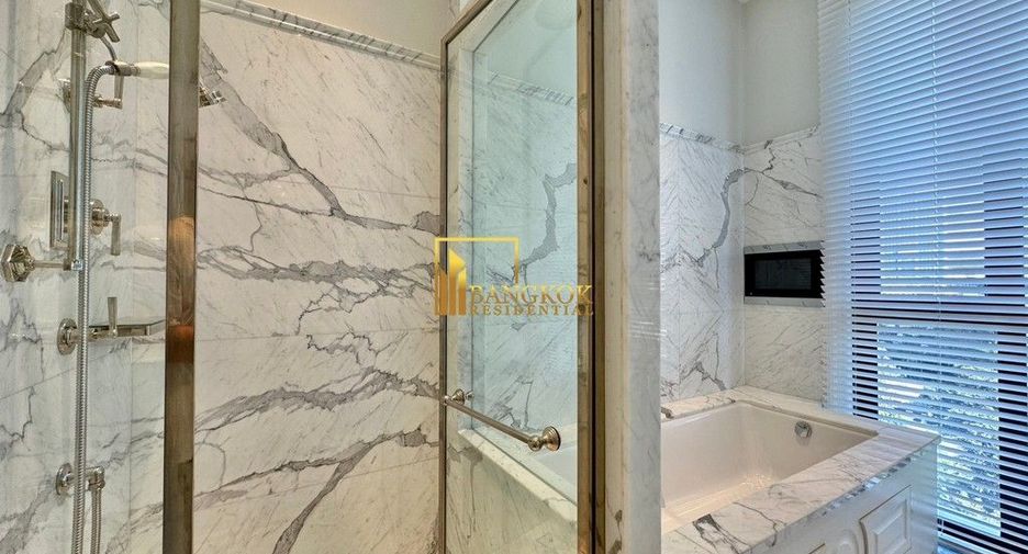 Condo en alquiler y en venta de 2 habitaciones en Pathum Wan, Bangkok