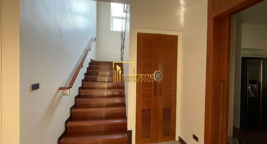 Haus zur Miete und zum Kauf mit 5 Zimmer in Suan Luang, Bangkok