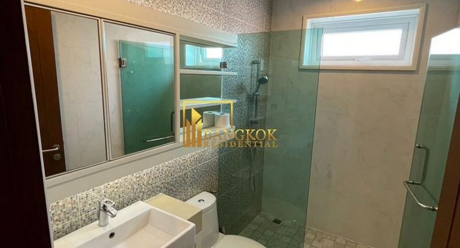 Haus zur Miete und zum Kauf mit 5 Zimmer in Suan Luang, Bangkok