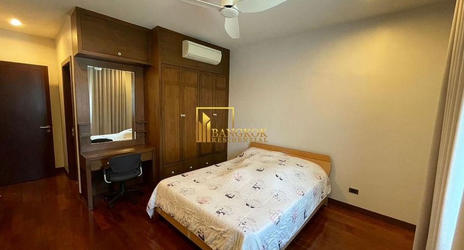 Haus zur Miete und zum Kauf mit 5 Zimmer in Suan Luang, Bangkok